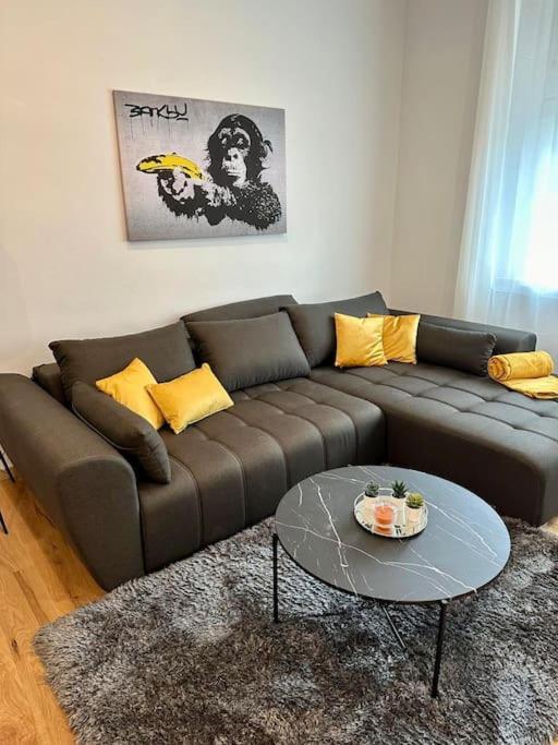 "Die Wohnung Neben Der Stadthalle" Graz Bagian luar foto